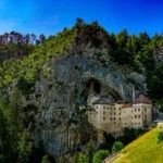 Castillo de Predjama