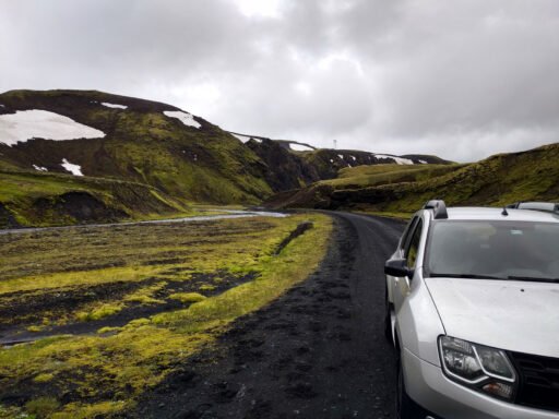 Vadear coches en Islandia