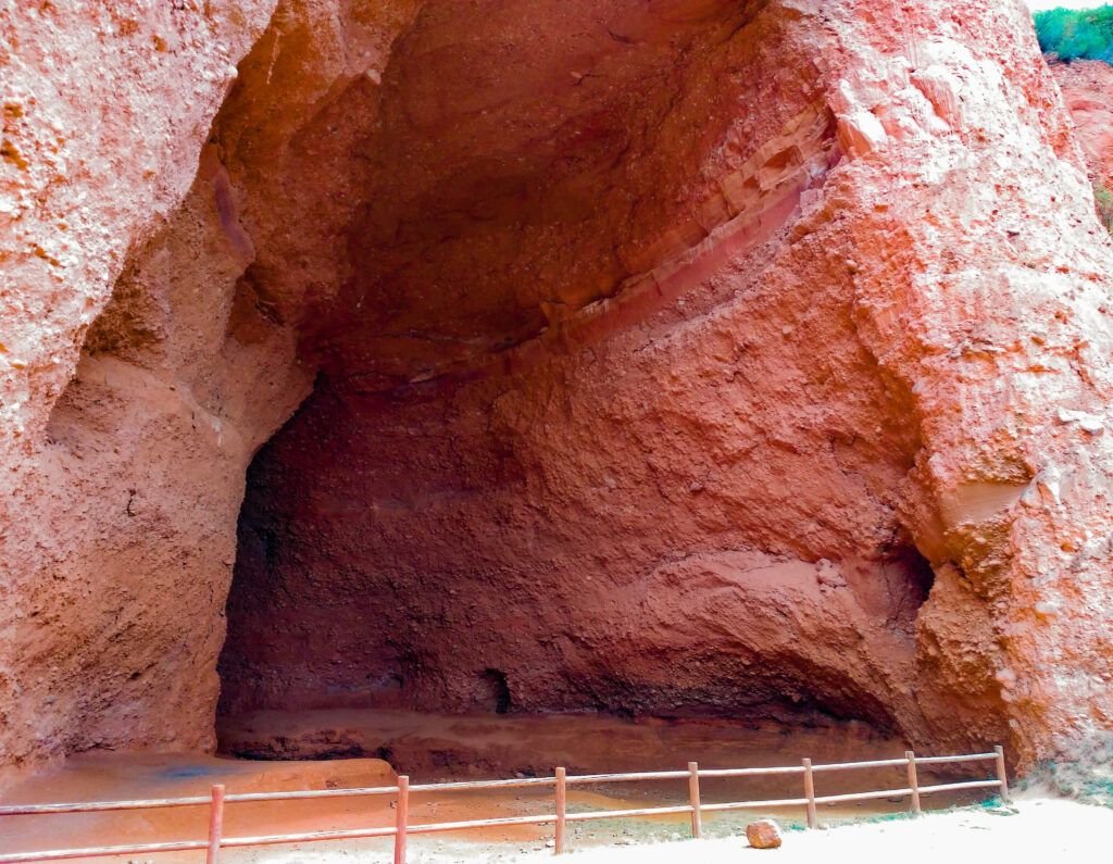 La Cuevona
