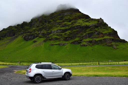 Alquilar coche en Islandia - todoterreno