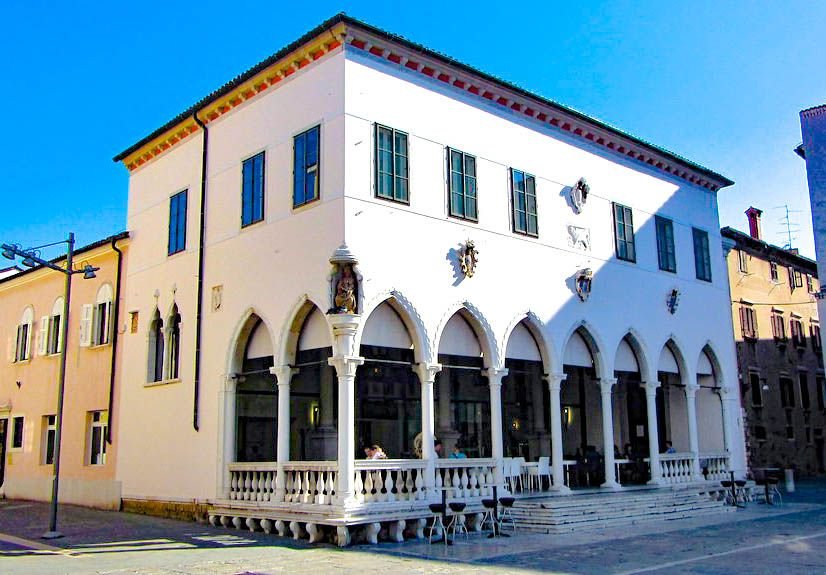 Palacio de la Logia