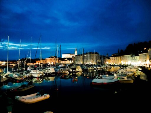 Paseo Mairitmo Piran noche